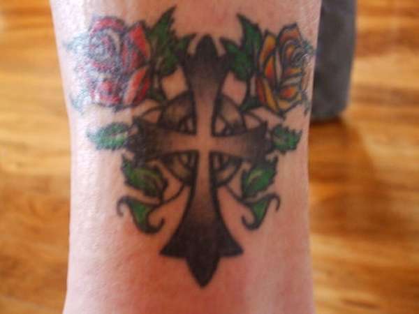 Irish Cross and Roses