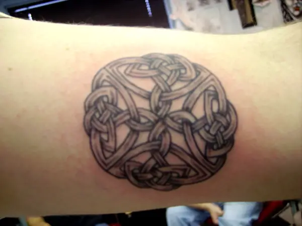 Celtic Circular Knot