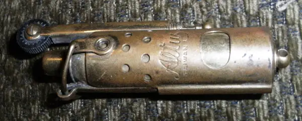 Trench Lighter