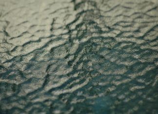 20 Free Glass Texture Collection