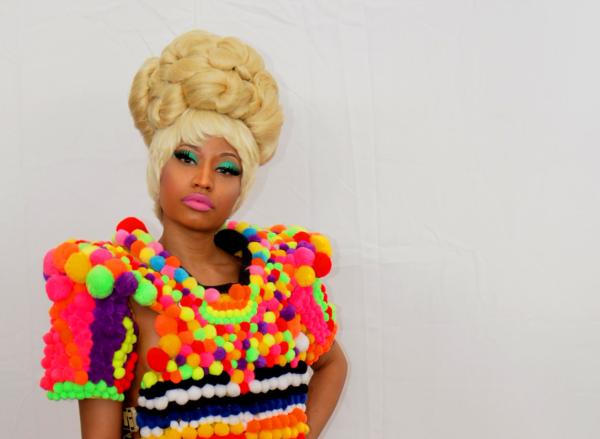 Nicki Minaj Golden Mushroom Hair