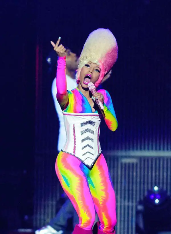 Nicki Minaj Pink And Golden Hair