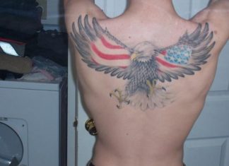 25 Smashing American Flag Tattoos