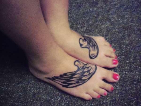 25 Majestic Tattoos On Feet