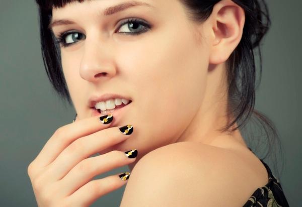 flower-nails