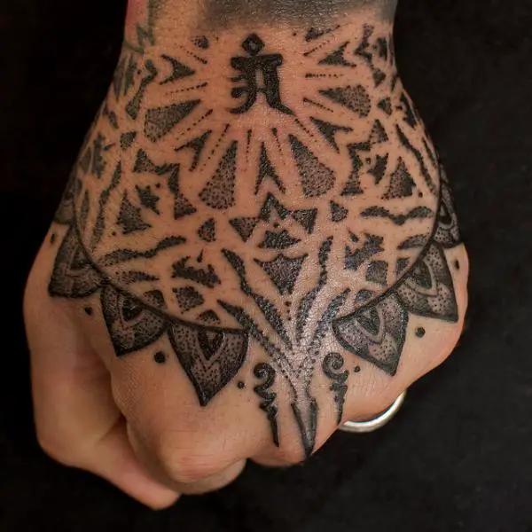 Hand Tattoos 40 Awesome Collections Design Press