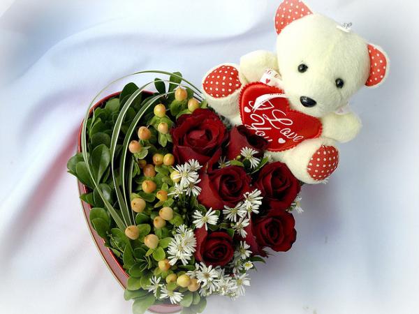 Brilliant Pictures Of Hearts And Roses Examples With Photos Design