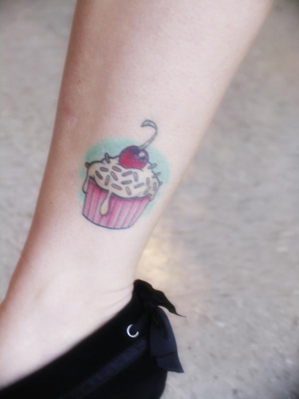 cupcakes-ankle-tattoo