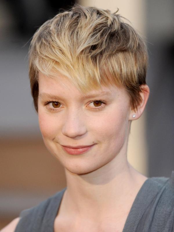 Cute Short Pixie Hairstyle