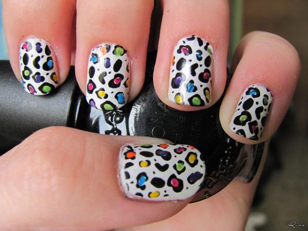 Colorful Leopard Printed Nails