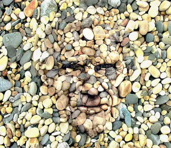 Hidden Face Illusion