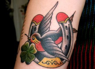 25 Sporty Horseshoe Tattoo Designs