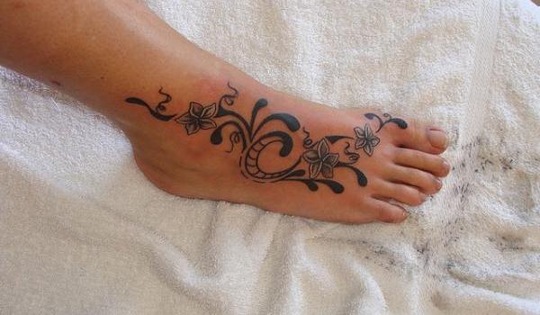 tattoos designs for women on the foot