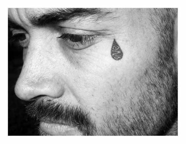 teardrop tattoo design