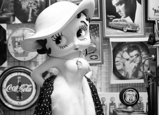 35 Splendid Betty Boop Pictures