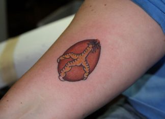 15 Awesome Egg Tattoos