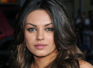 30 Fascinating Long Hairstyles For Round Faces