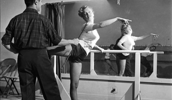 Marilyn Monroe Dancing