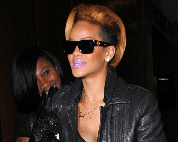 Rihanna Her Extraordinary Hairstyle Look Design Press