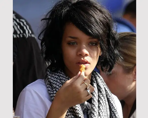 Rihanna Her Extraordinary Hairstyle Look Design Press