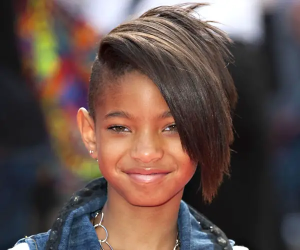 25 Willow Smith Hairstyles Which Look Perfect Slodive