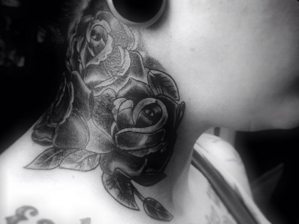 Exotic Black Rose Tattoo Designs With Images - Design Press