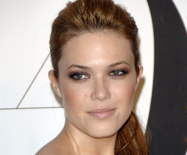 Mandy Moore Fresh Hairstyle