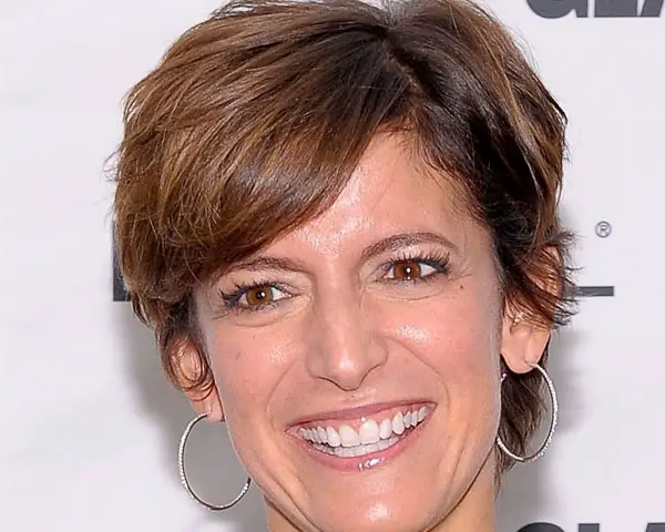 Superb Short Hairstyles For Women Over Forty Design Press