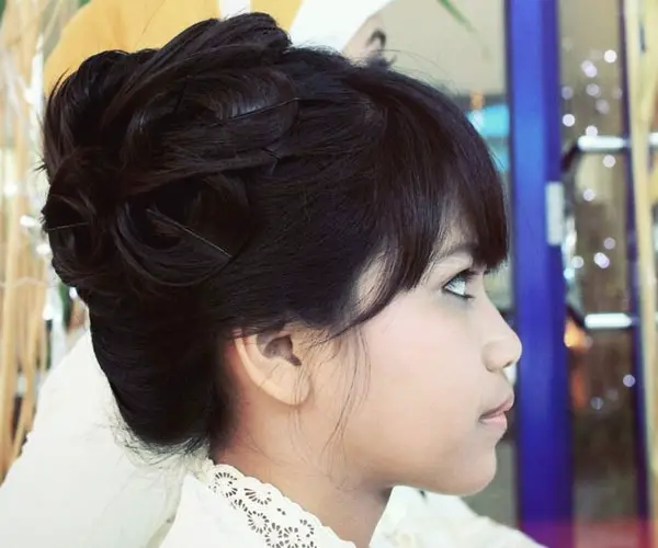 35 Sensational Bun Hairstyles Slodive