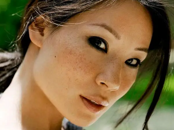 Cute Lucy Liu