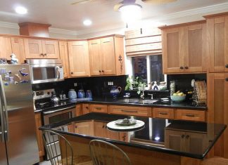 35 Extraordinary Small Kitchen Designs