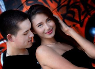 40 Overwhelming Cute Couple Pictures