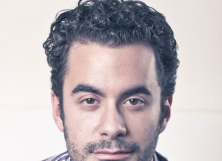 30 Spectacular Curly Hairstyles For Men