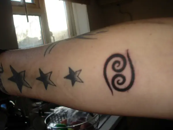Curvy 69 Tattoo
