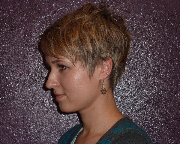 30 Incredible Short Hairstyles For Girls Slodive