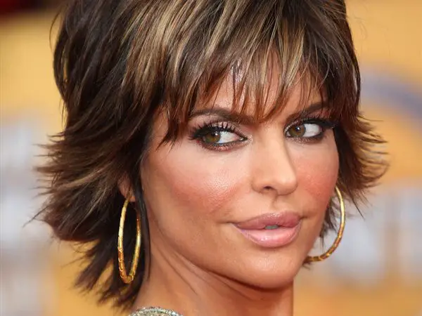 Lisa Rinna Hairstyles 25 Breathtaking Examples Design Press