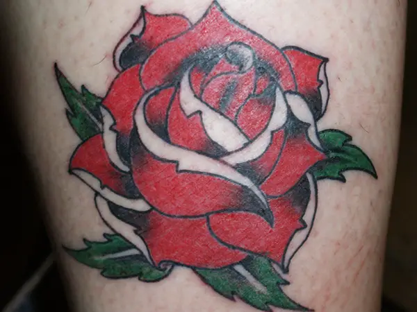 25 Oustanding Traditional Rose Tattoo Design Ideas - SloDive