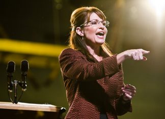 30 Sexy Sarah Palin Pictures
