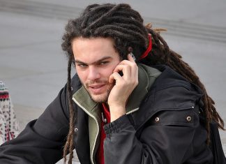 25 Mind-Blowing Dreadlock Hairstyles