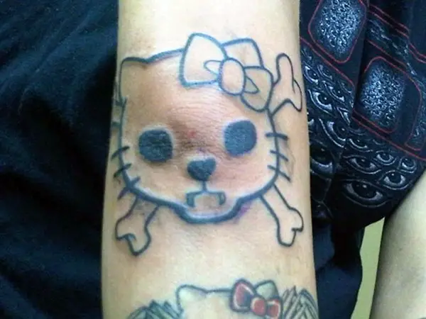 Hello Kitty Bow Like this idea saw it on someones hip and behind their  ear  Hello kitty tattoos Tattoos Bow tattoo