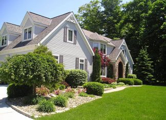 25 Splendid Home Landscaping Ideas