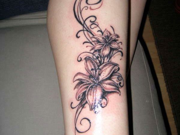 Leg Tattoos For Women  Examples with Photos  Design Press