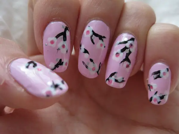 Beautiful Flower Nails
