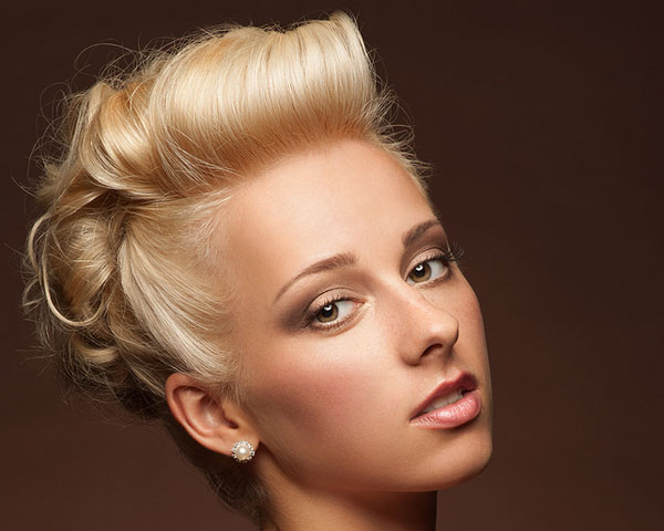 27 Astounding Bridal Updo Hairstyles Slodive
