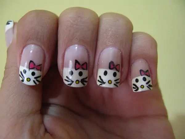 Attractive Hello Kitty Nails