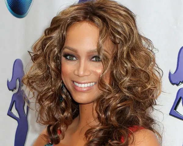 23 Staggering Long Weave Hairstyles Slodive