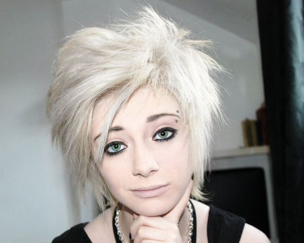 23 Scintillating Short Spikey Hairstyles For Women Slodive