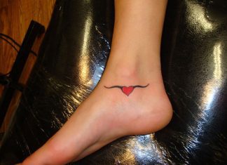 26 Alluring Heart Tattoos For Women