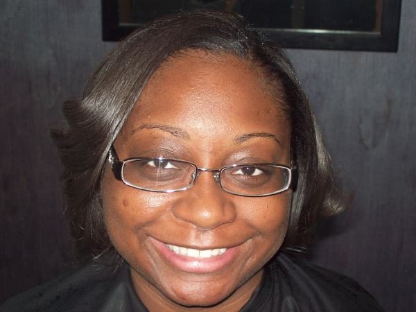 24 Uplifting Short Hairstyles For Fat Women