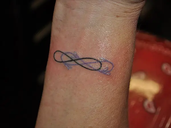 Loop Tattoo